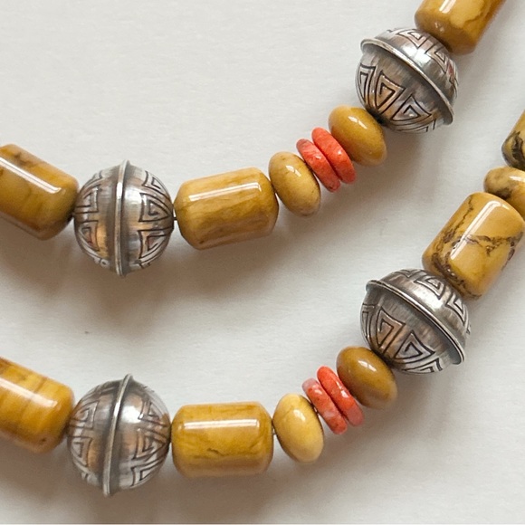 Vintage Running Bear Jasper Wood Red Coral Sterling Silver Bead Necklace - Picture 6 of 12